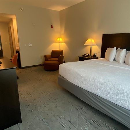 Wingate By Wyndham State Arena Raleigh/Cary Hotel Zewnętrze zdjęcie