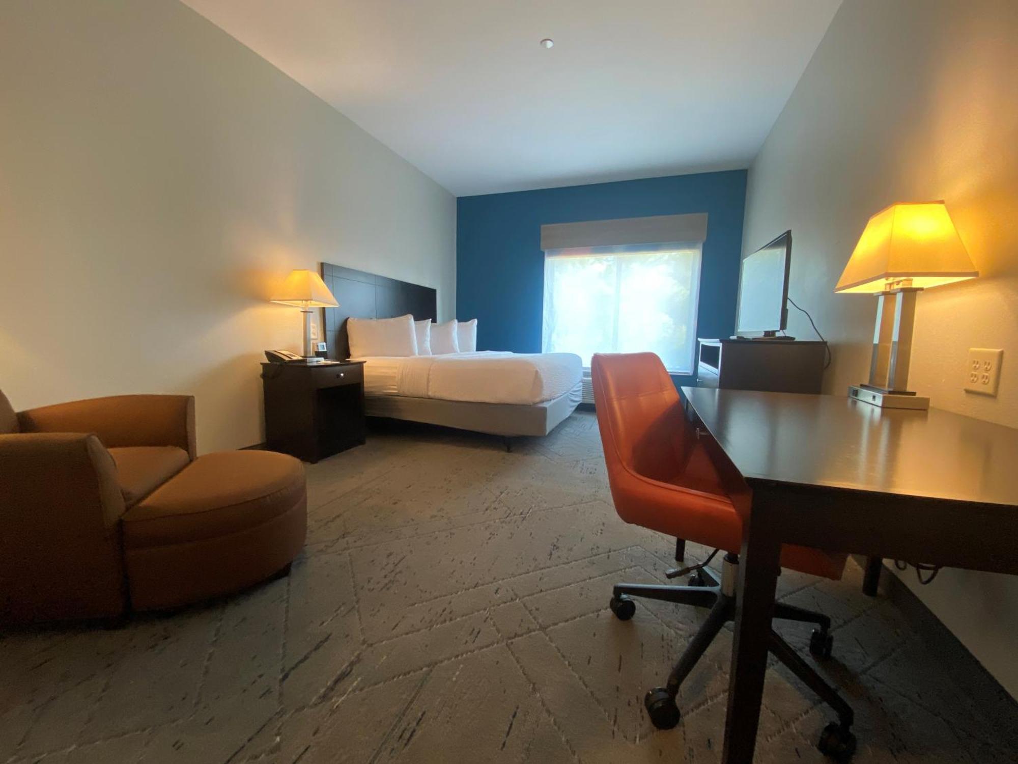 Wingate By Wyndham State Arena Raleigh/Cary Hotel Zewnętrze zdjęcie