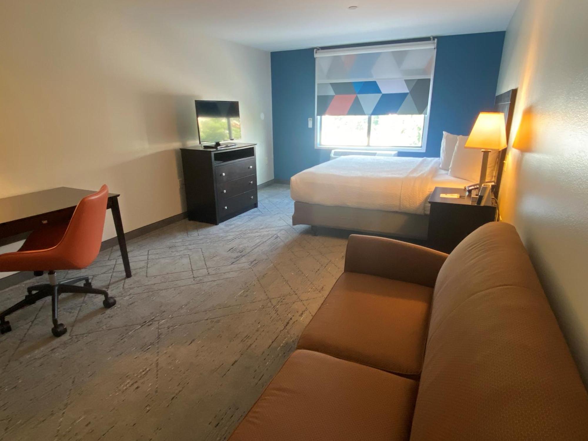 Wingate By Wyndham State Arena Raleigh/Cary Hotel Zewnętrze zdjęcie