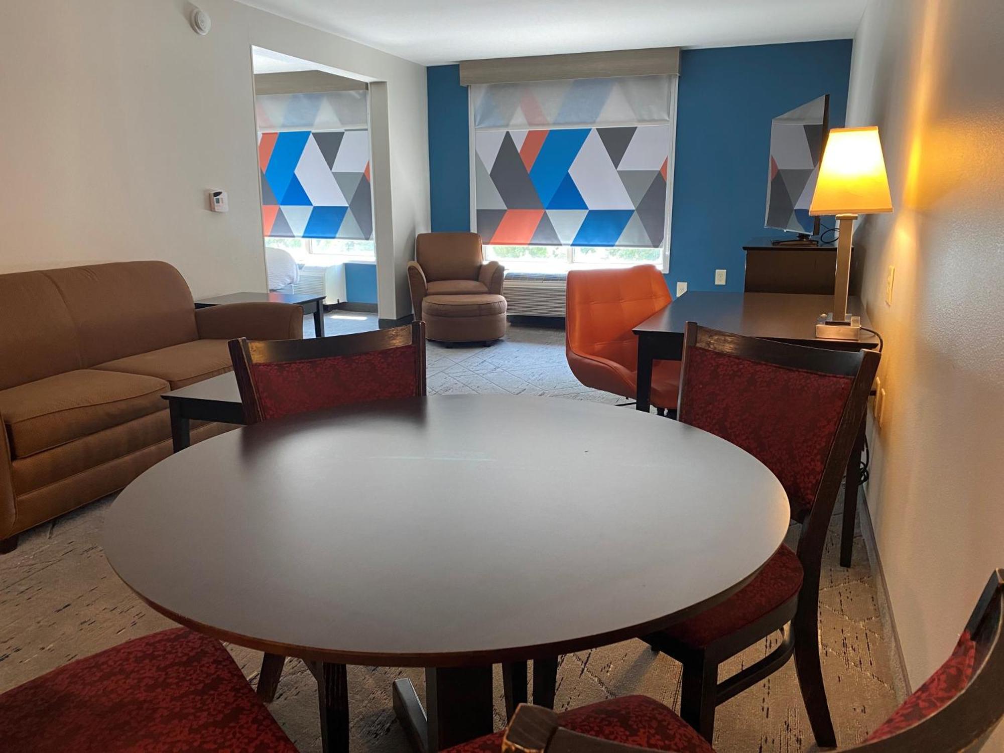 Wingate By Wyndham State Arena Raleigh/Cary Hotel Zewnętrze zdjęcie