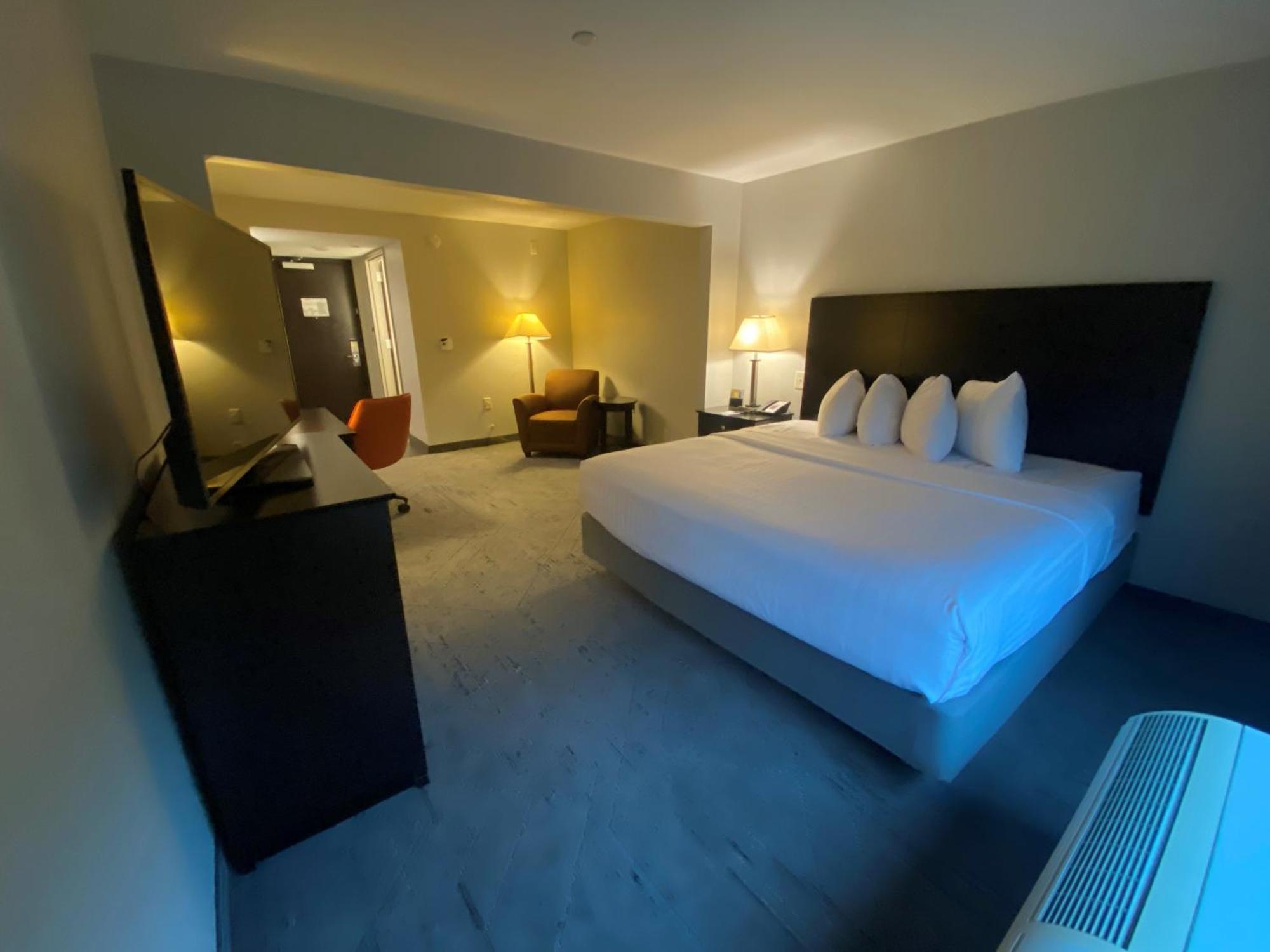 Wingate By Wyndham State Arena Raleigh/Cary Hotel Zewnętrze zdjęcie