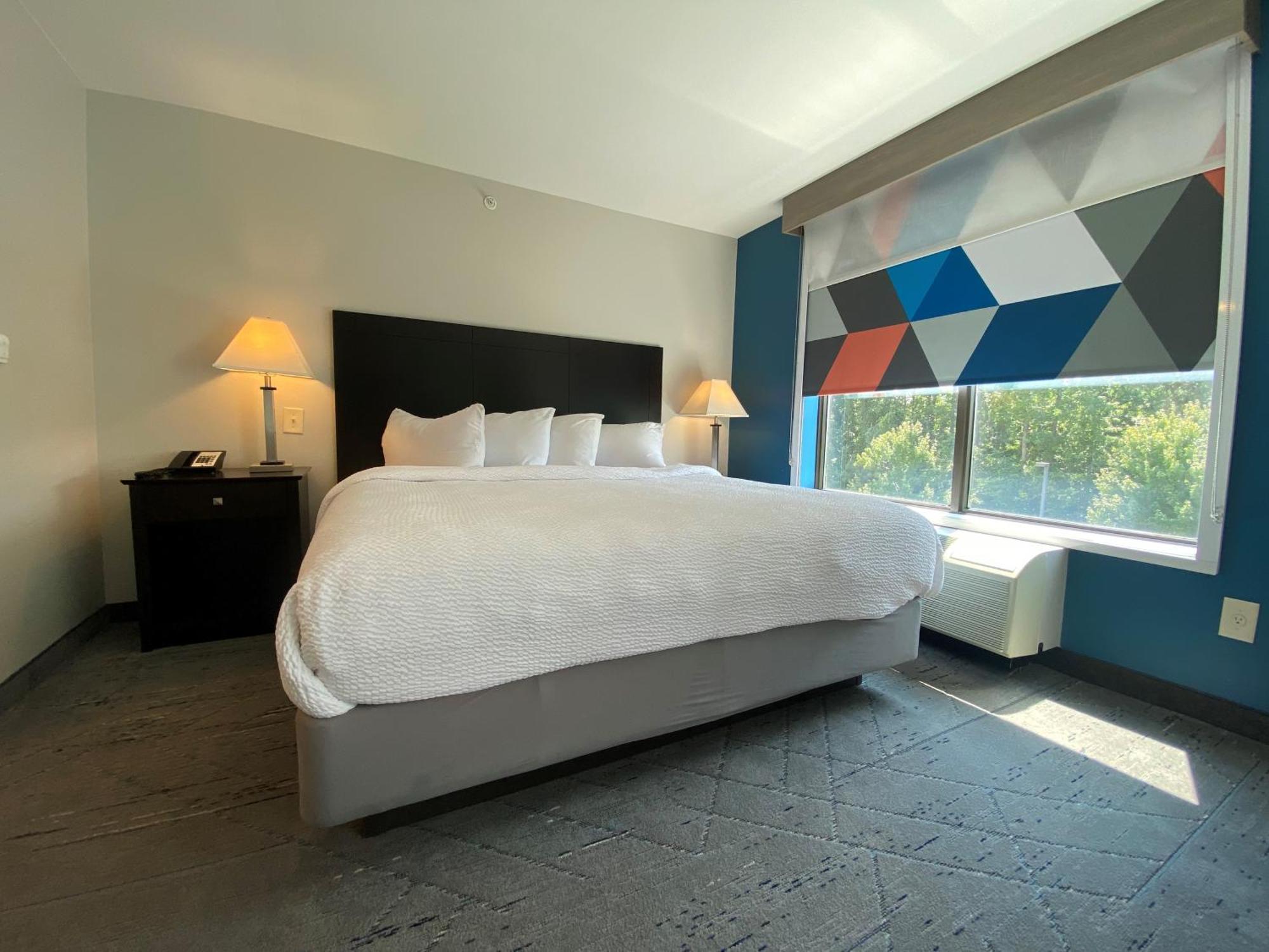 Wingate By Wyndham State Arena Raleigh/Cary Hotel Zewnętrze zdjęcie