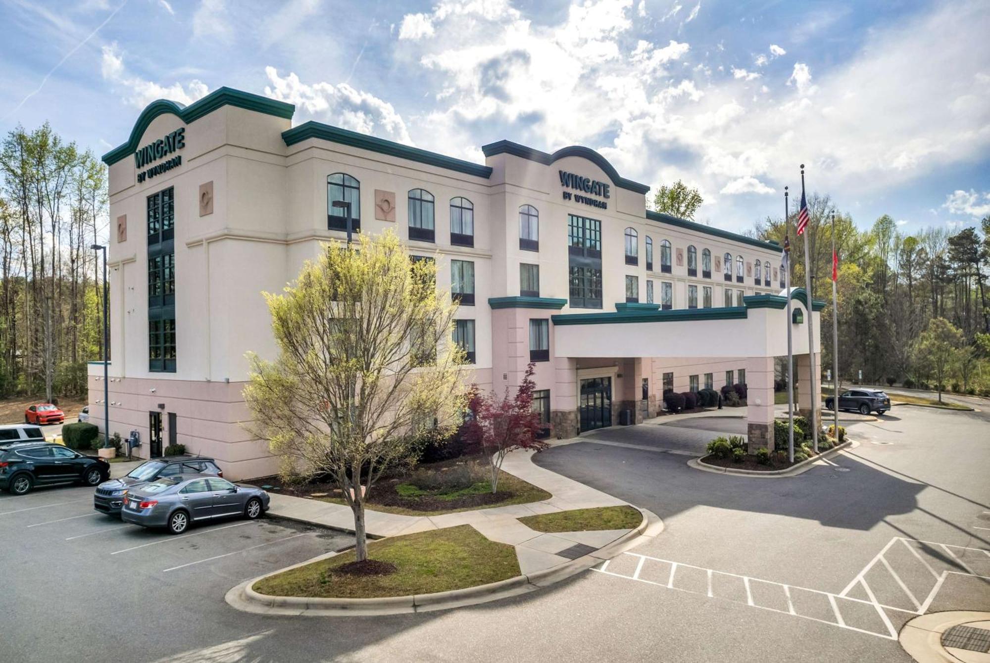Wingate By Wyndham State Arena Raleigh/Cary Hotel Zewnętrze zdjęcie
