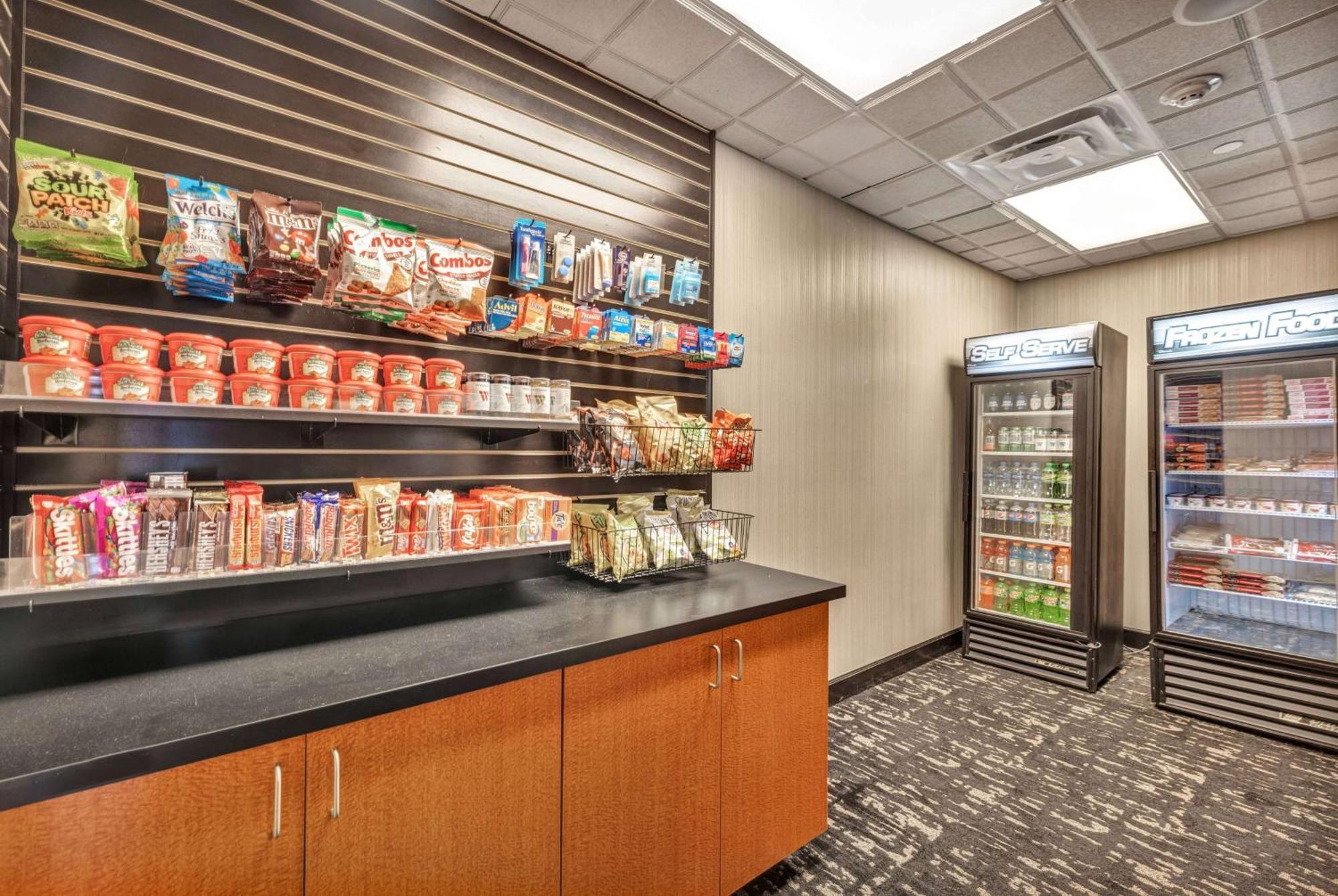 Wingate By Wyndham State Arena Raleigh/Cary Hotel Zewnętrze zdjęcie
