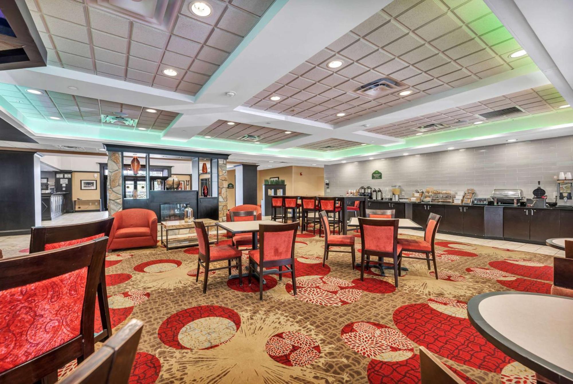 Wingate By Wyndham State Arena Raleigh/Cary Hotel Zewnętrze zdjęcie
