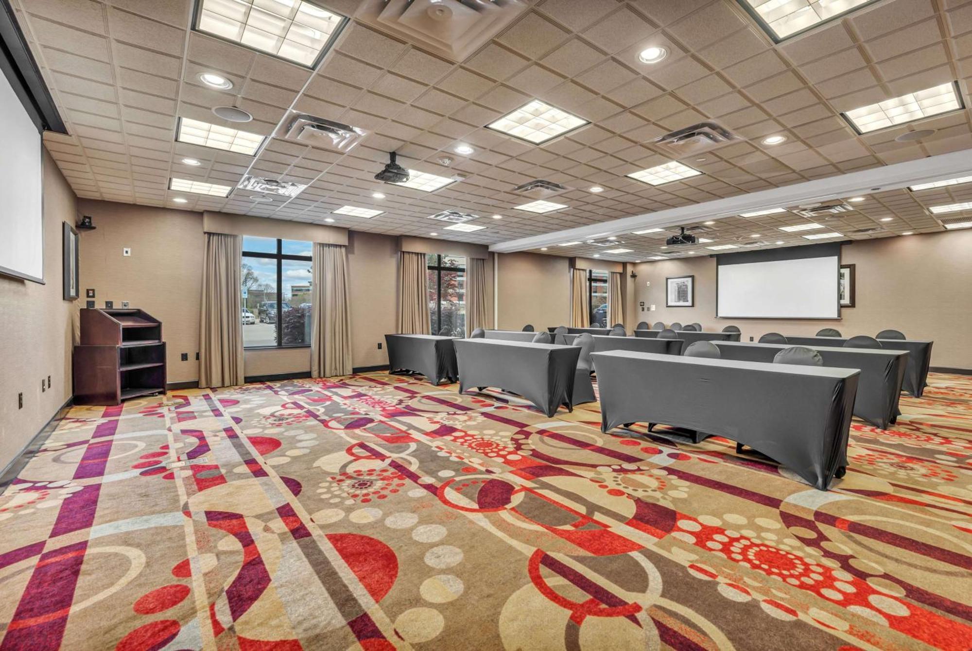Wingate By Wyndham State Arena Raleigh/Cary Hotel Zewnętrze zdjęcie